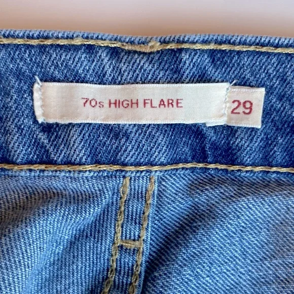 Levi’s 70s high flare 👖 - Picture 5 of 12